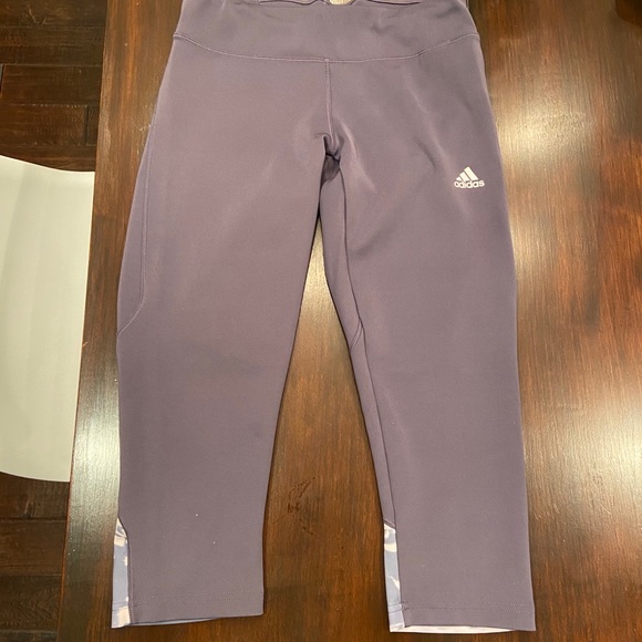 Women’s Adidas Capris Leggings - Picture 4 of 4